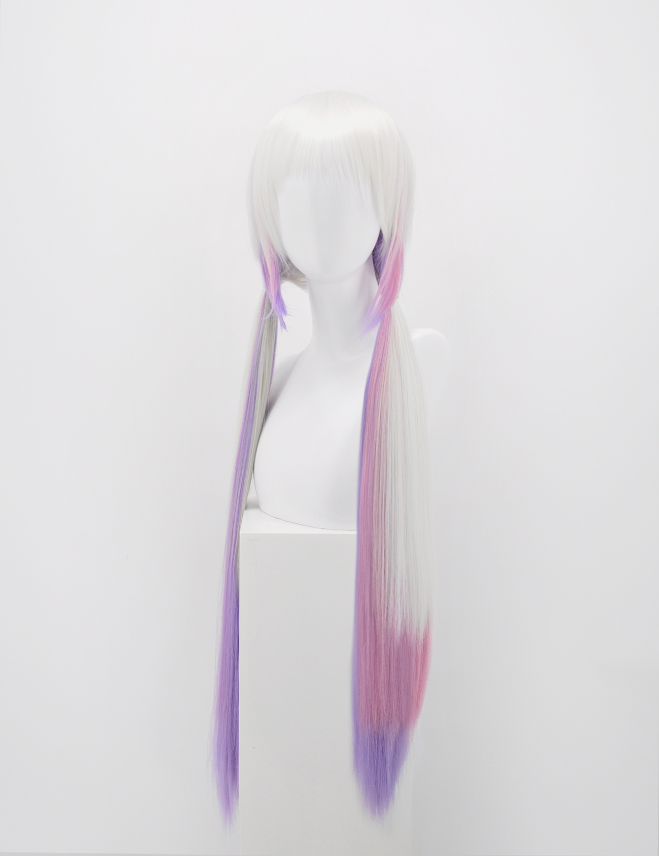 SILVER WIG WITH PINK TIPS