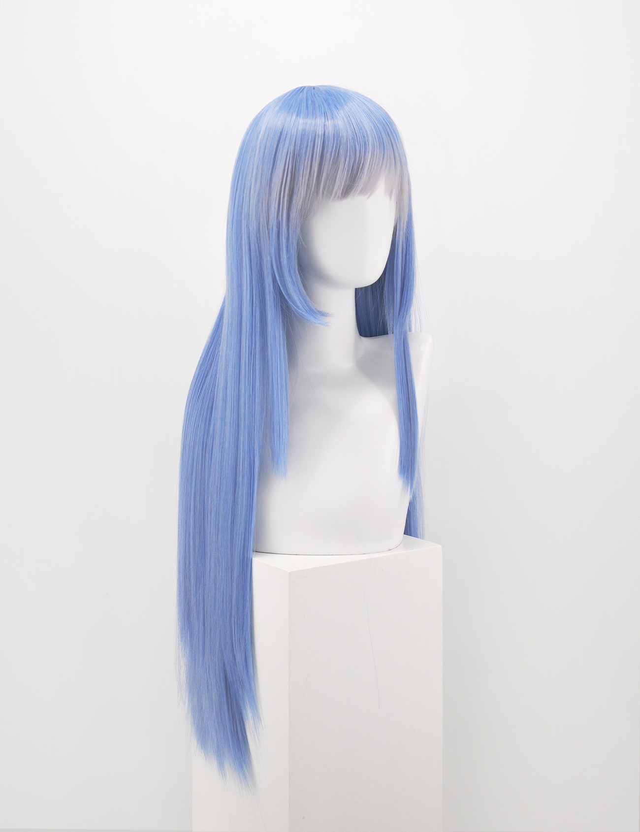 LONG BLUE WIG WITH BLUNT FRINGE