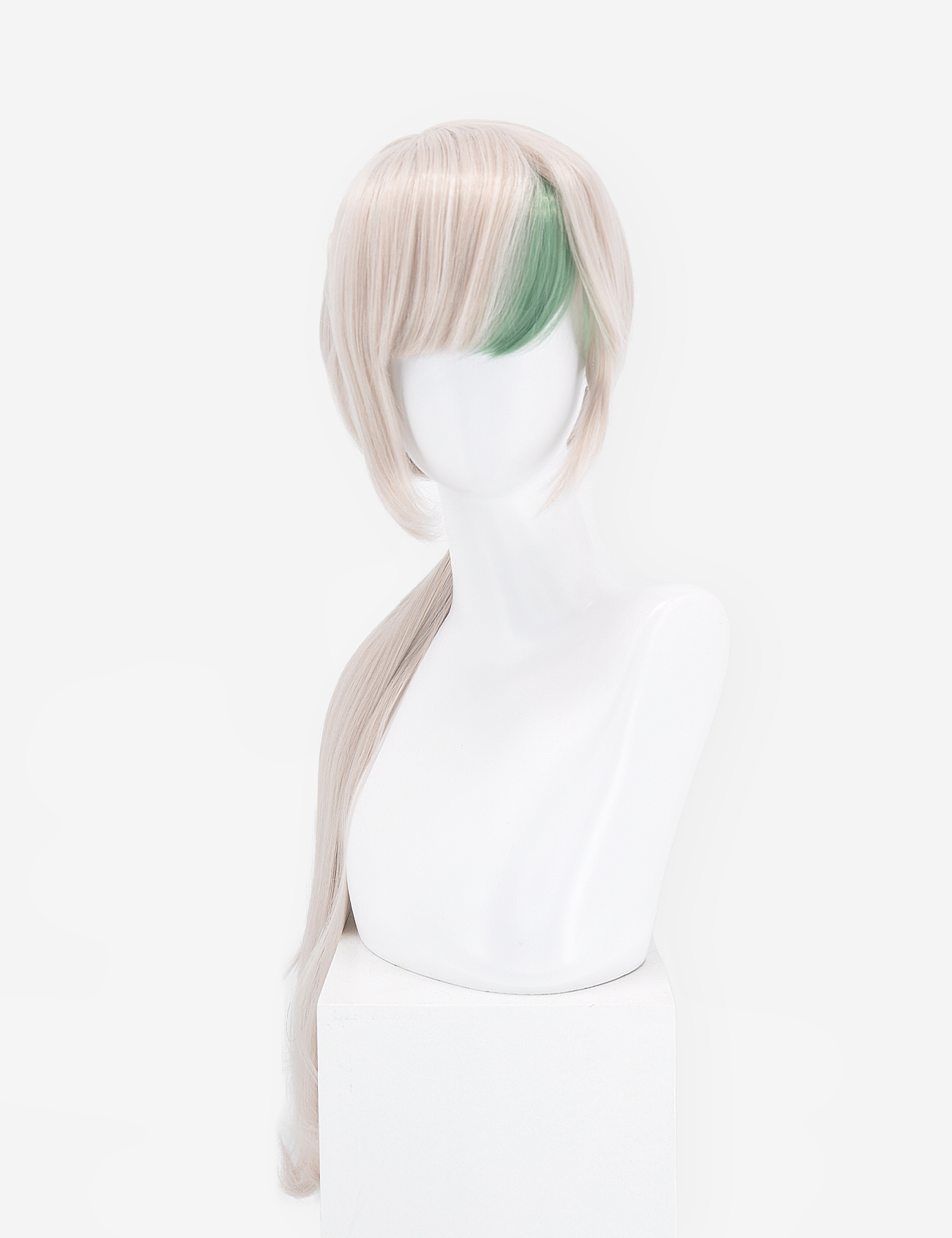 SILVER WIG WITH GREEN LOCK