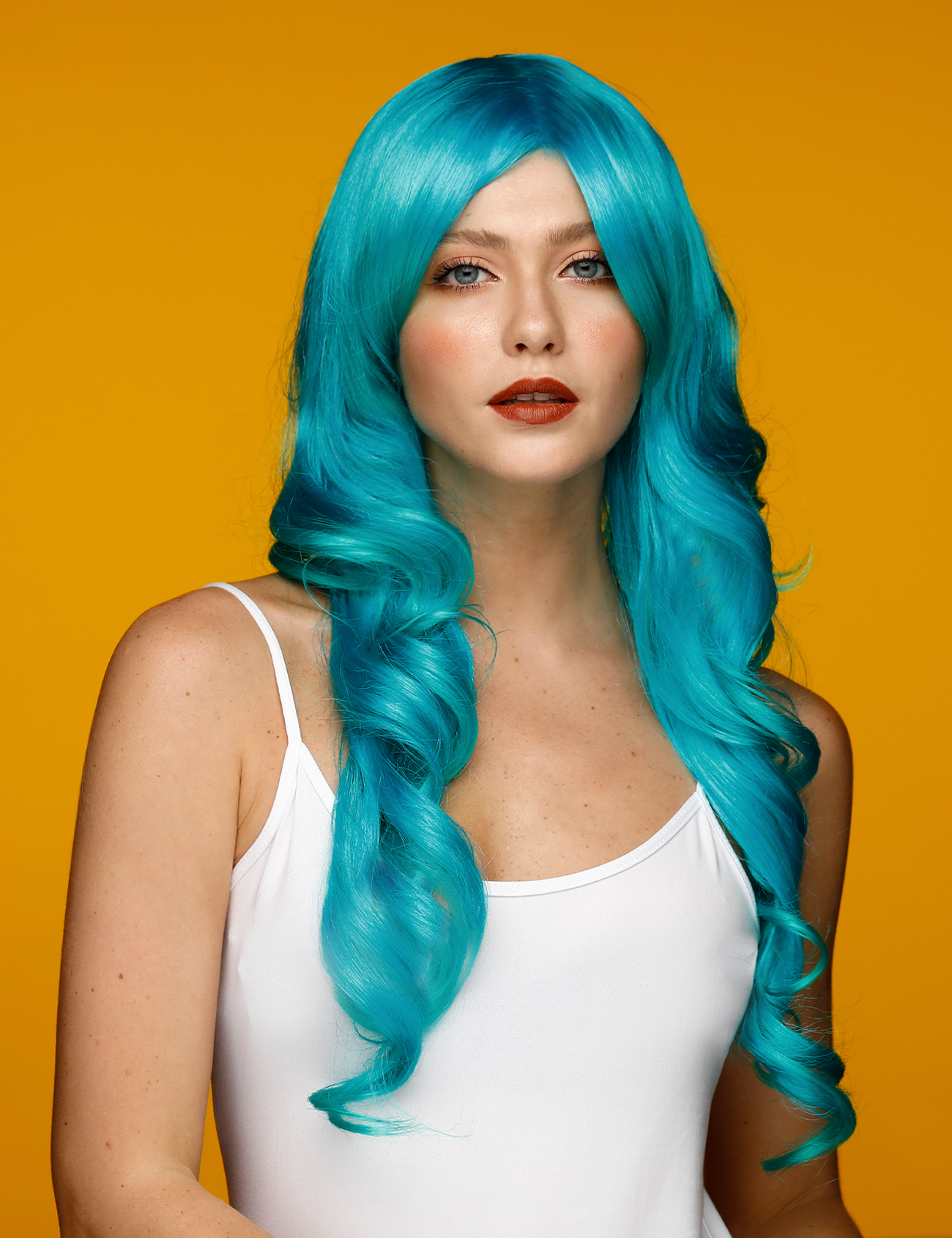 WAVY WIG - AZURE/WINSOR GREEN