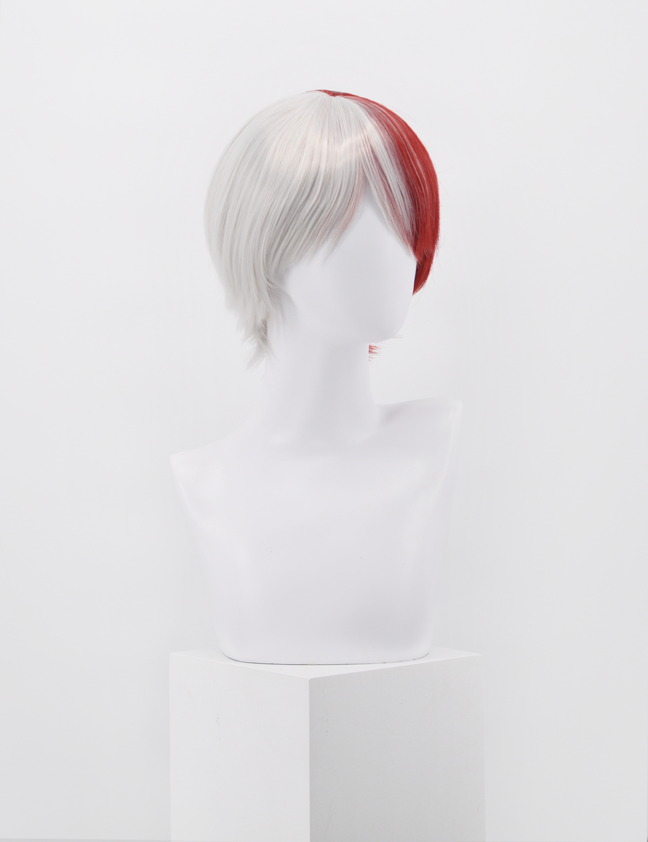 SILVER/RED SHORT WIG