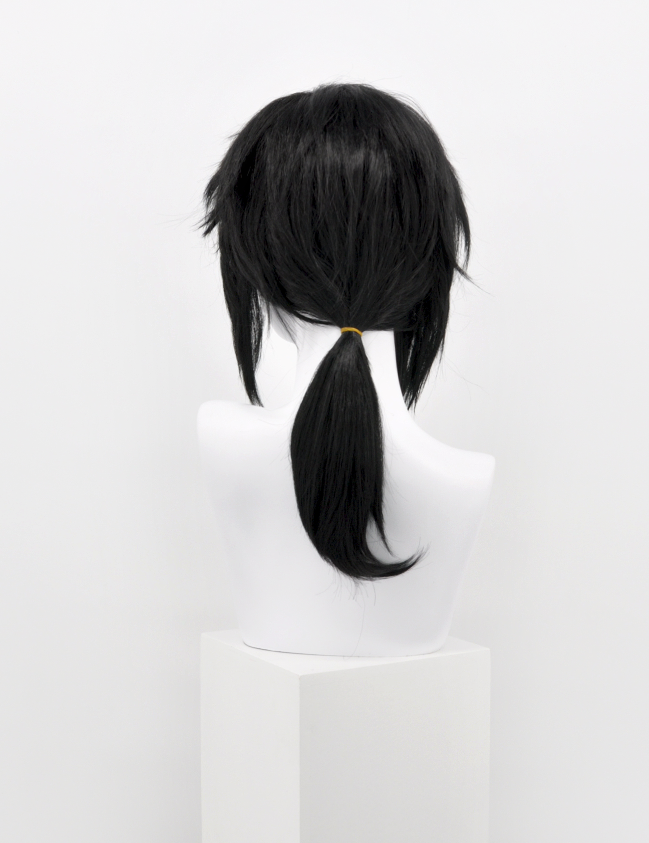 LAYERED BLACK WIG