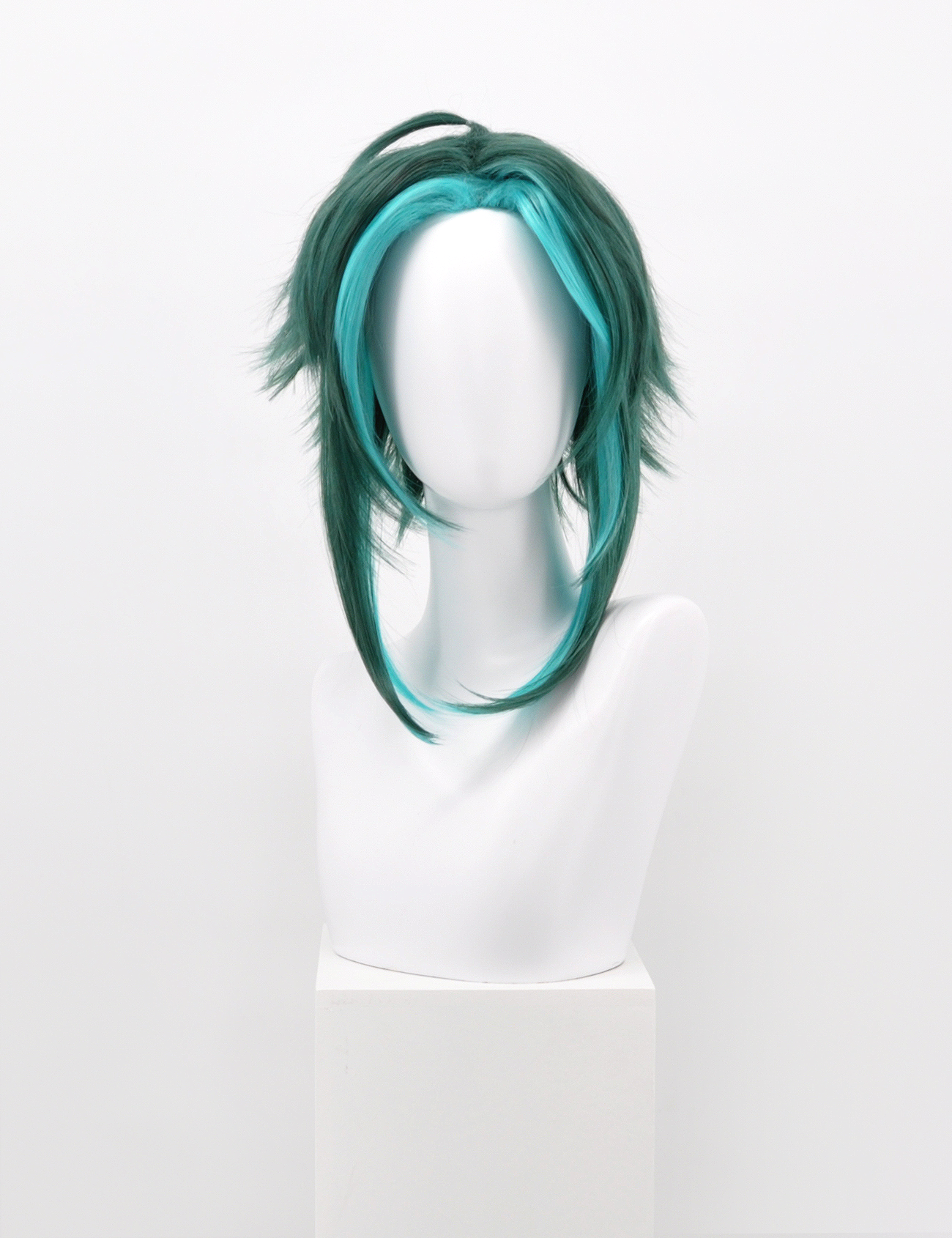 GREEN SHORT WIG