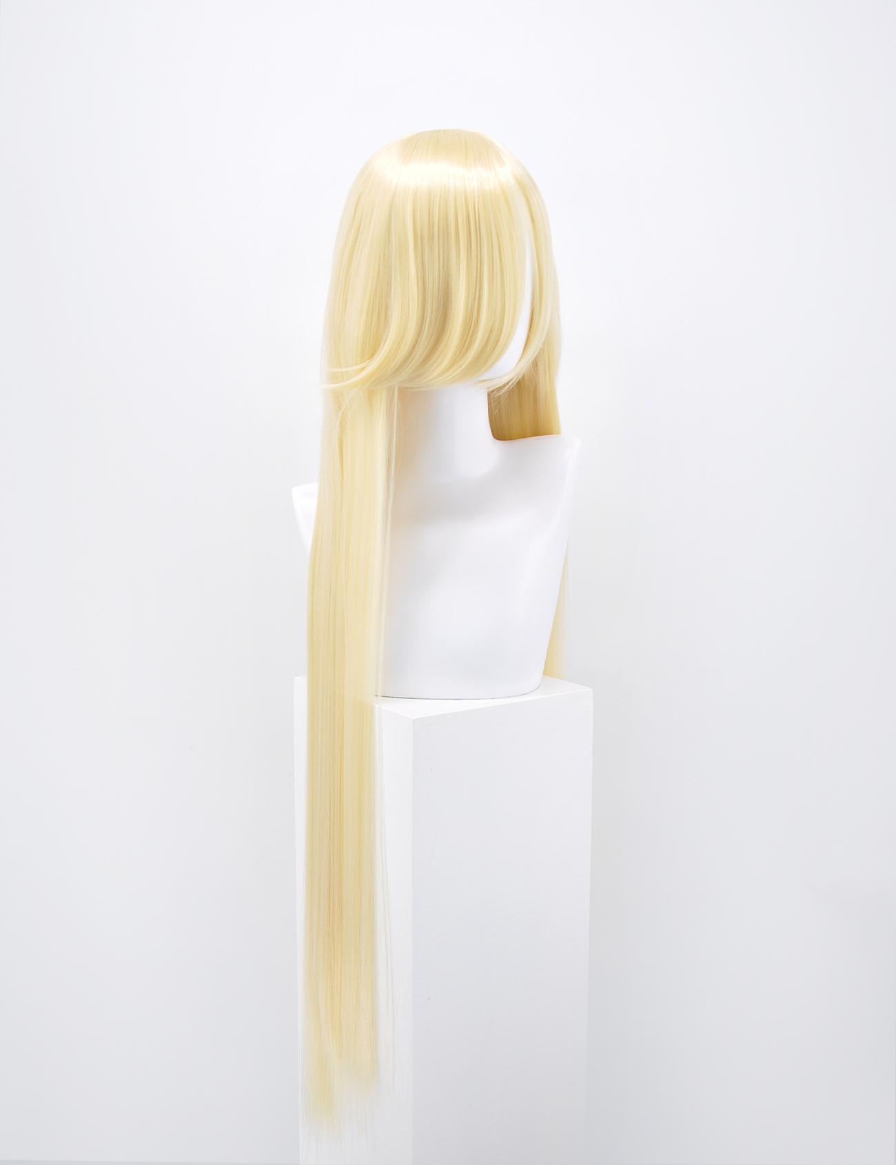 EXTRA LONG BLOND WIG