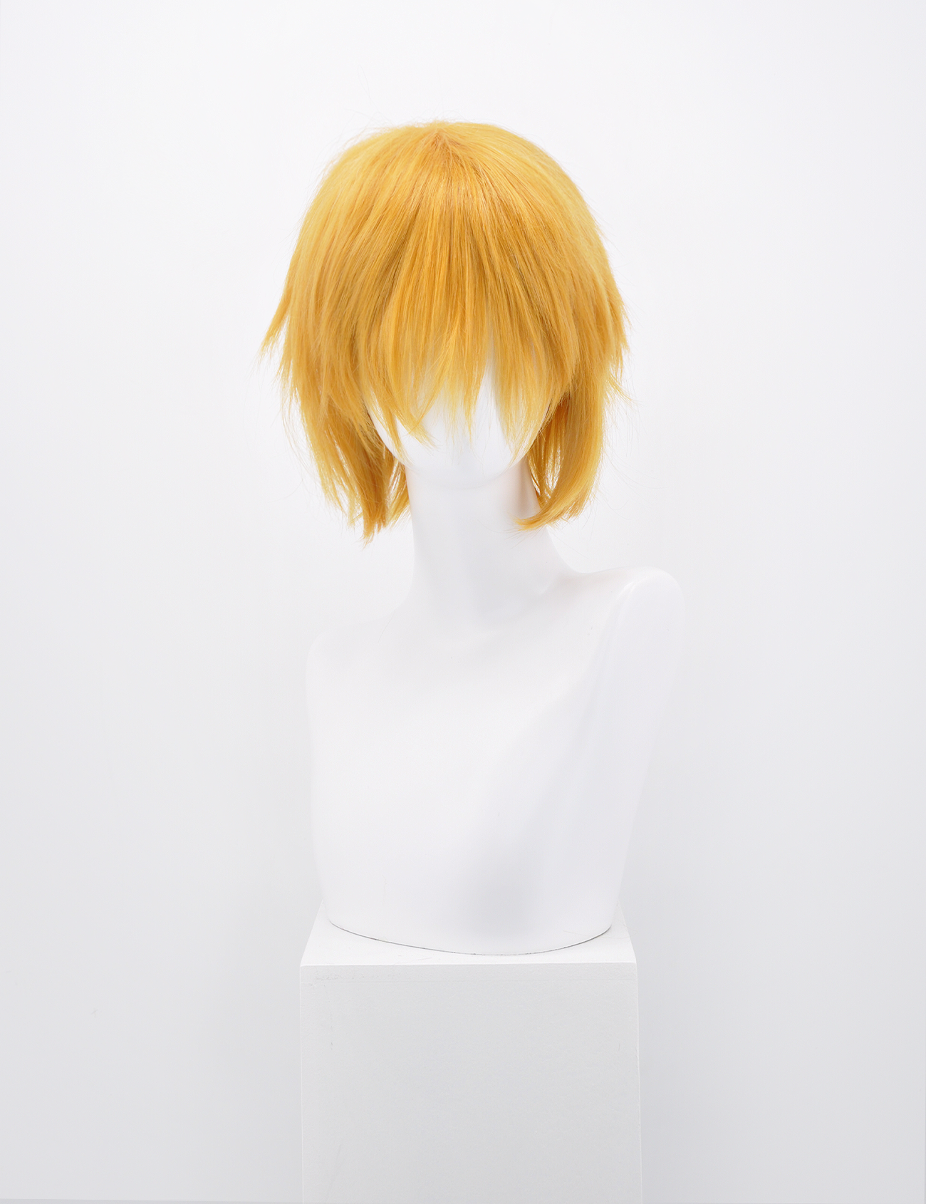 SHORT BLOND WIG