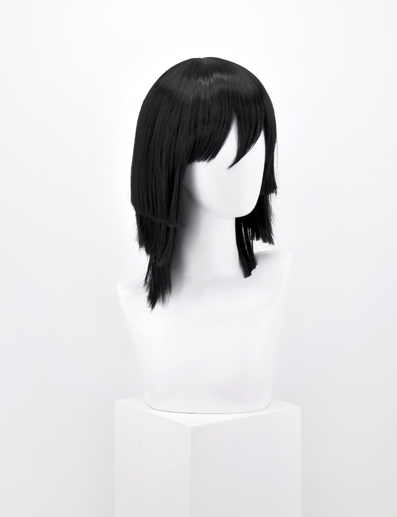 BLACK LAYERED WIG