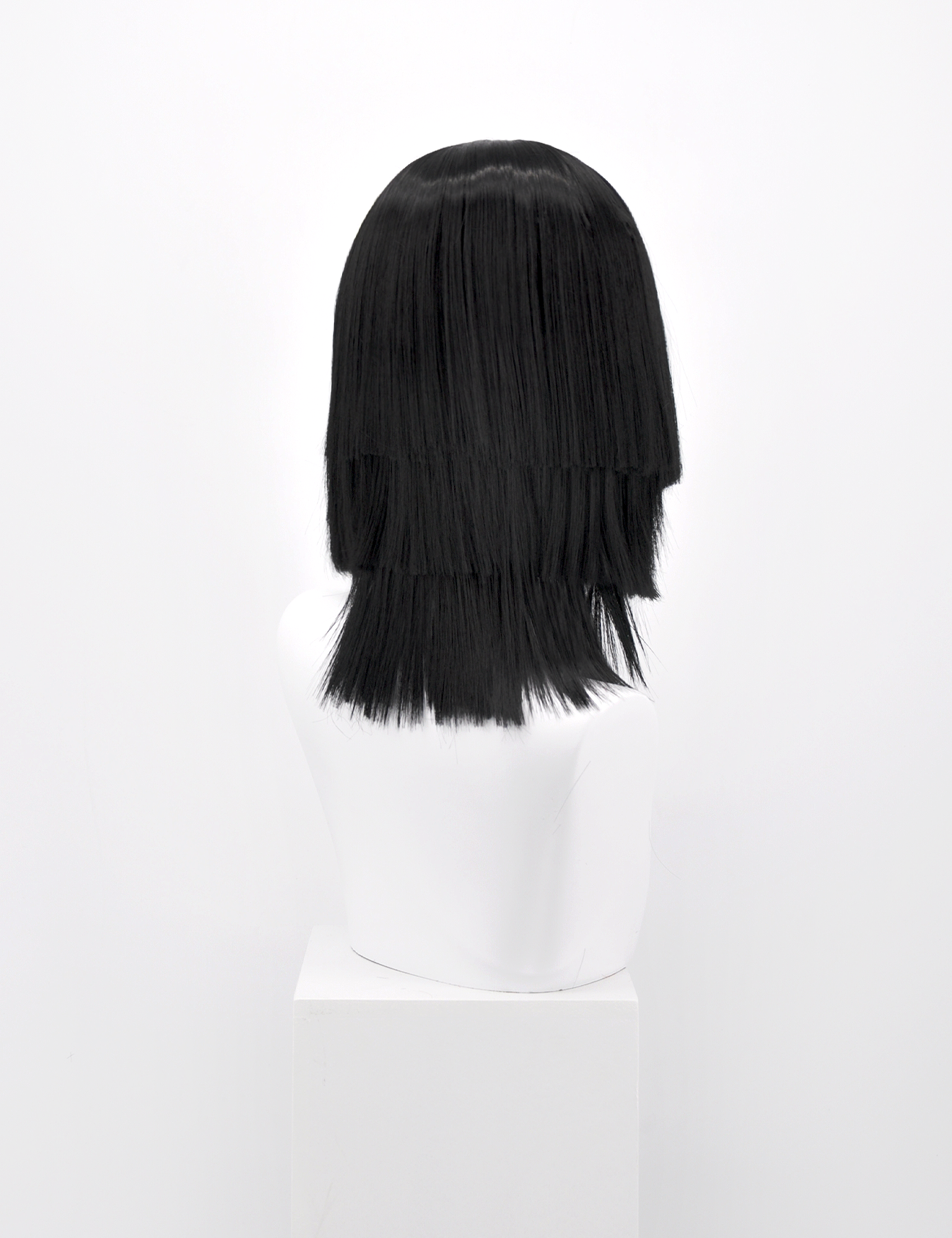 BLACK LAYERED WIG