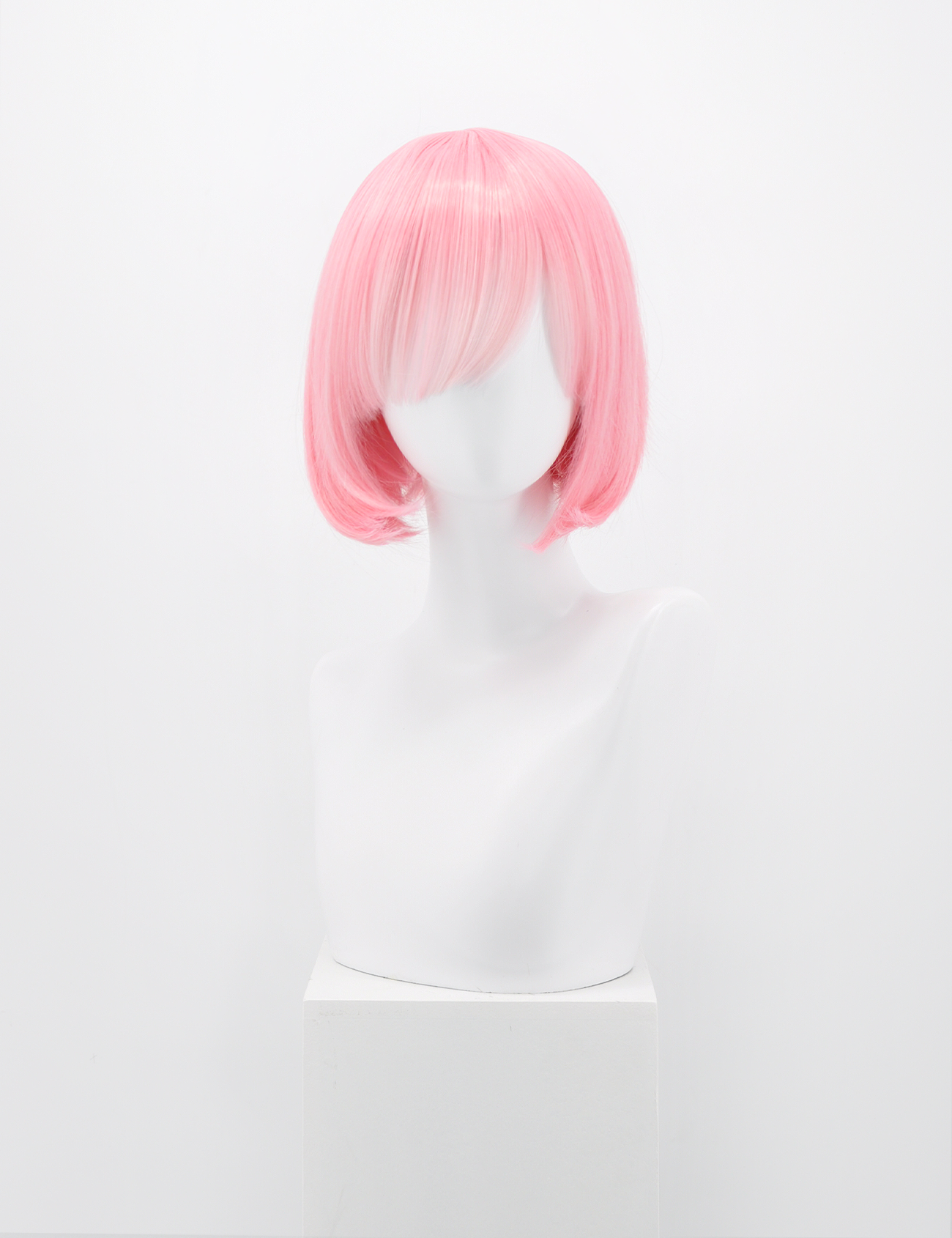 SHORT PINK WIG WITH FRINGE