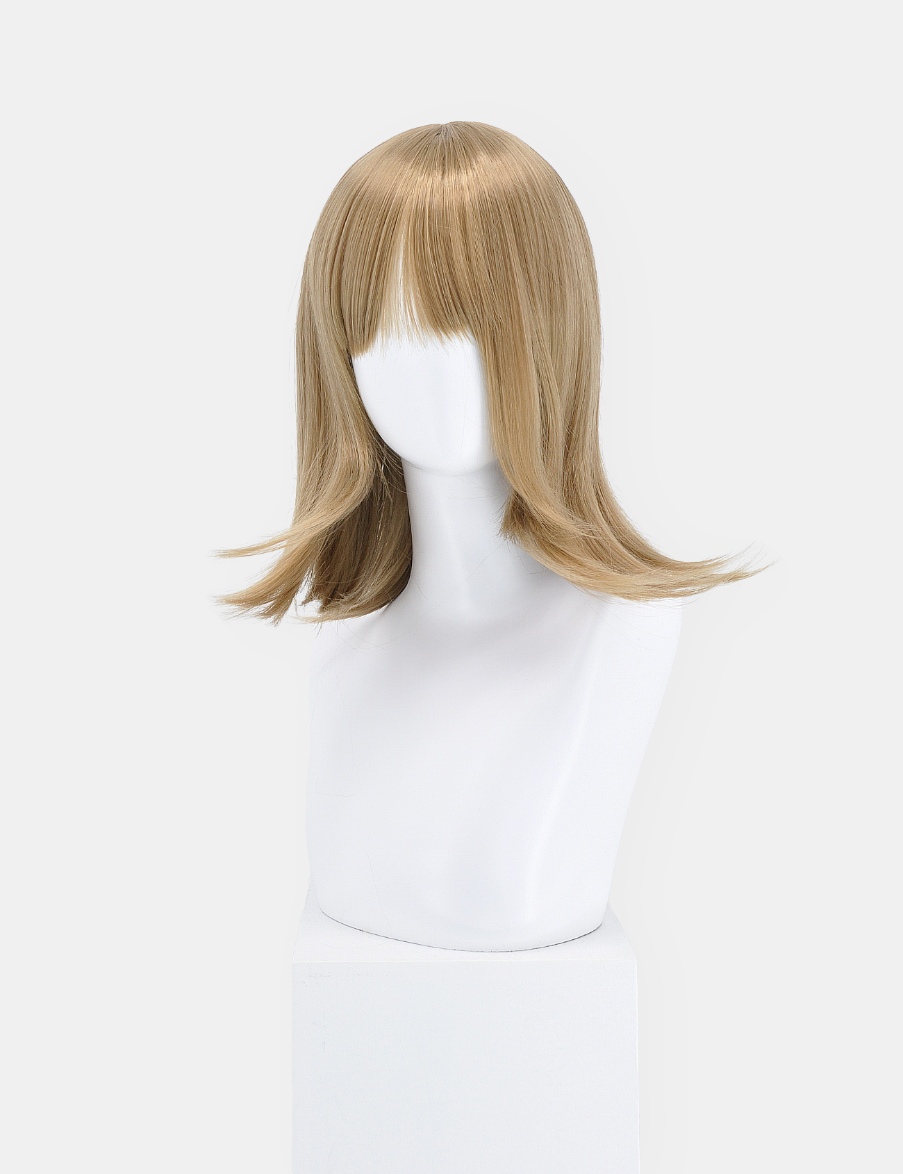 CHESTNUT WIG WITH STRAIGHT FRINGE