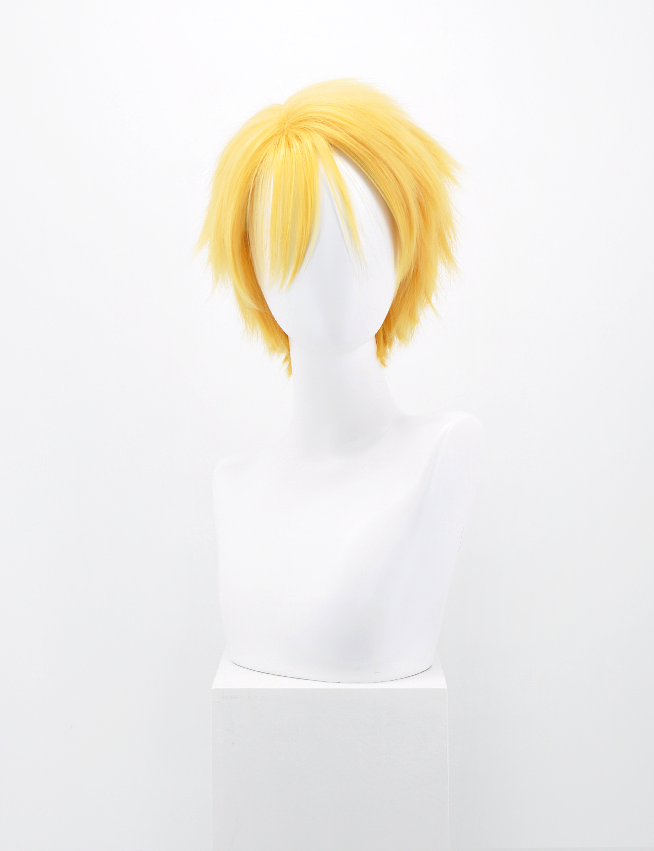 SHORT BLOND WIG