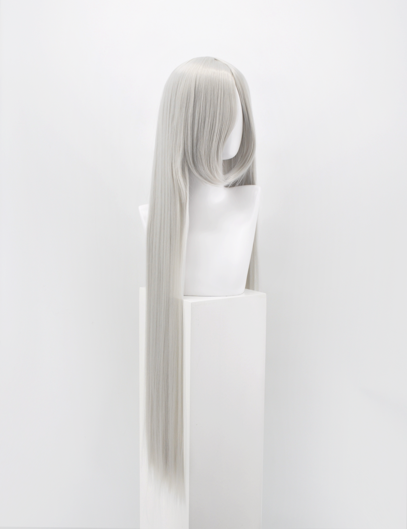 EXTRA LONG SILVER WIG