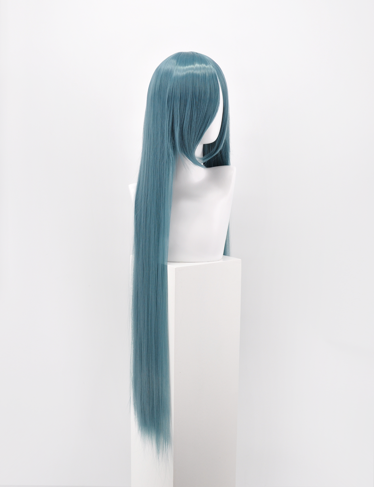 EXTRA LONG AQUA MARINE WIG