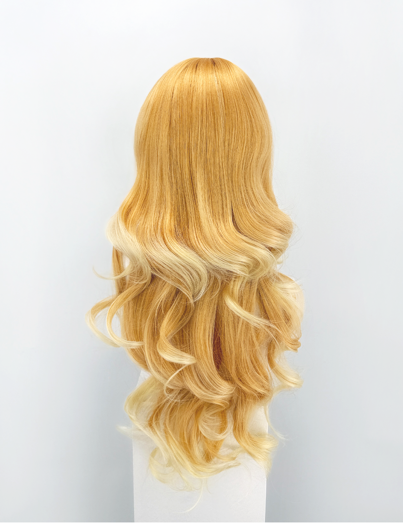 WAVY WIG - VENETIAN/PLATINUM BLOND