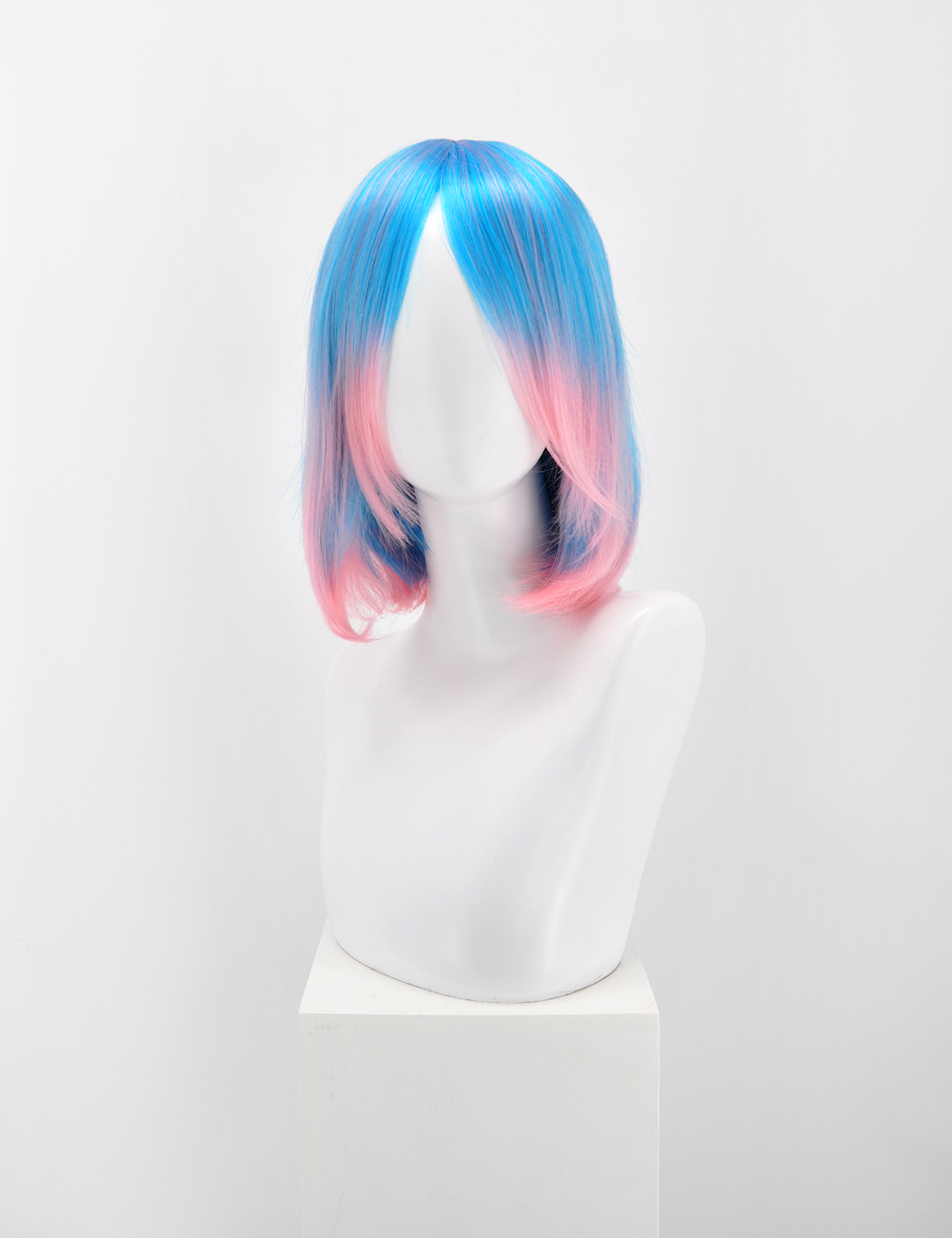 BOB WIG - AZURE/PEACH