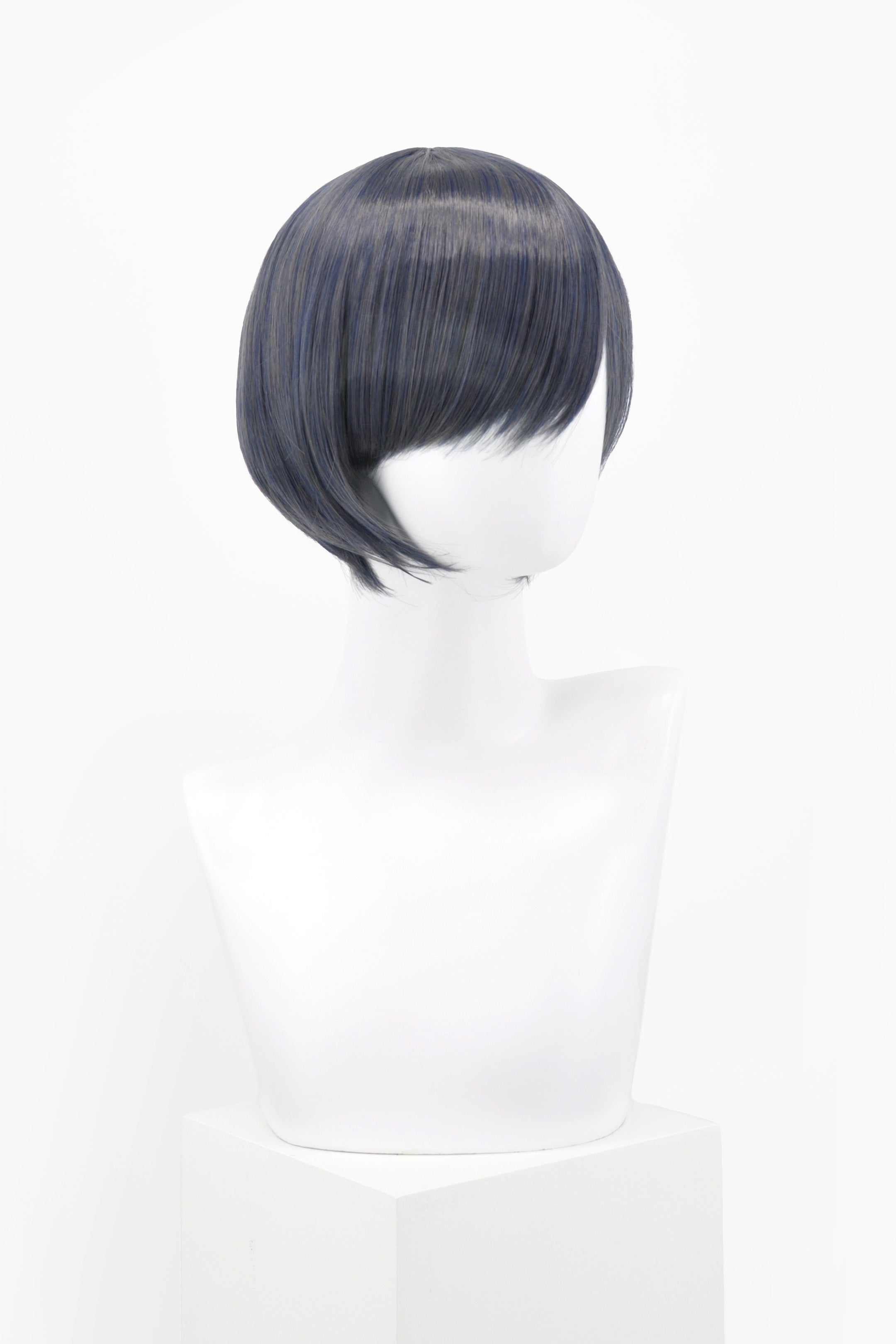 PERRUQUE COURTE VIOLET AVEC NUANCES DE GRIS