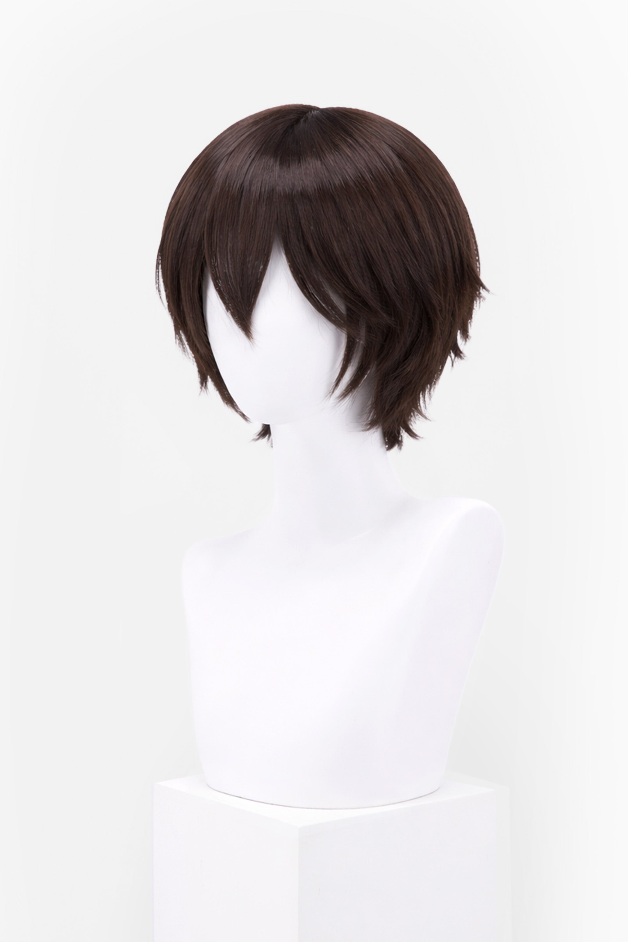 SHORT BROWN WIG