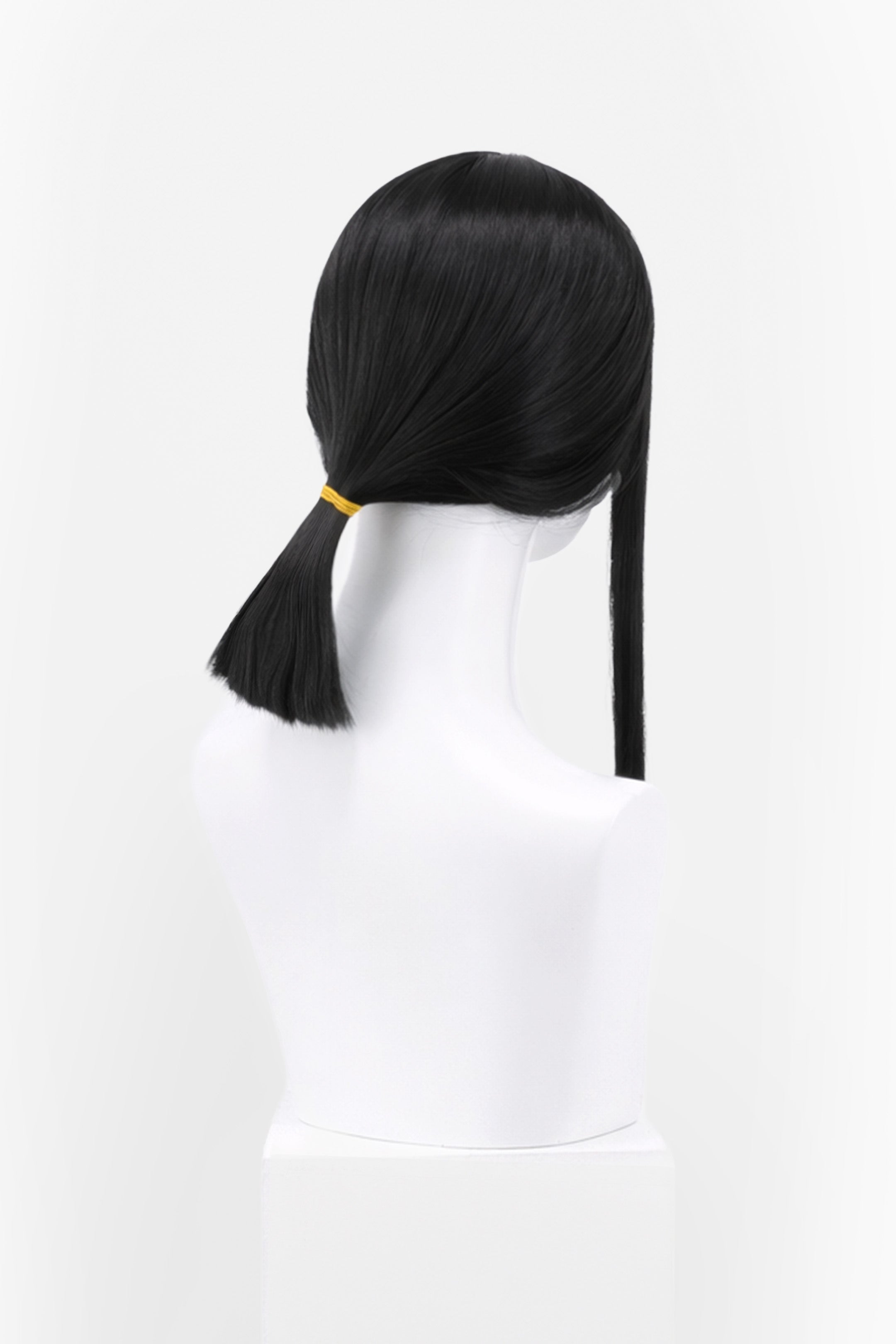 PERRUQUE NOIRE AVEC QUEUE DE CHEVAL