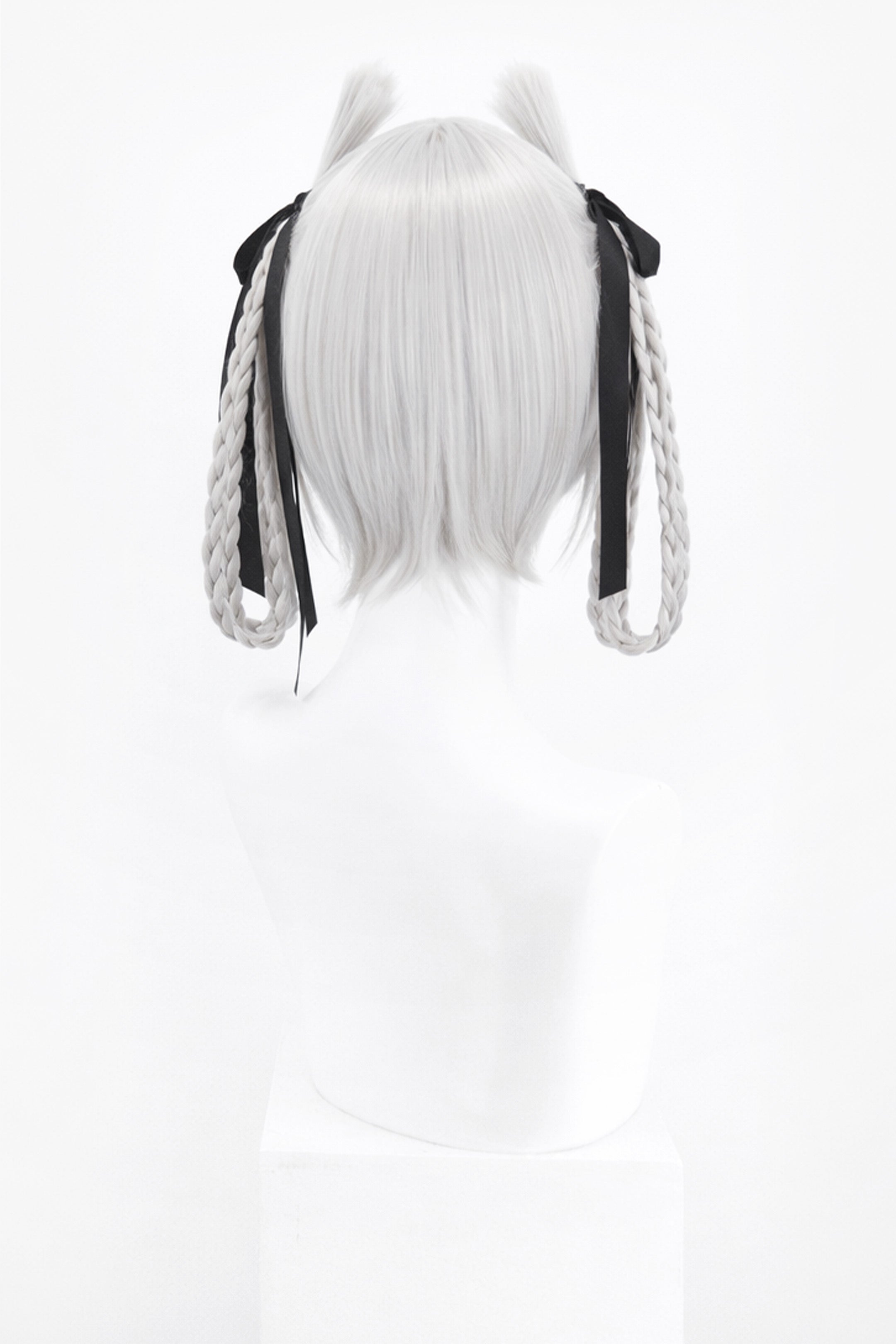 GREY WIG WITH BRAIDS